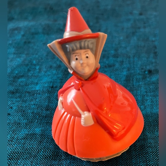 18 Disney Vintage Figurines - Picture 15 of 17